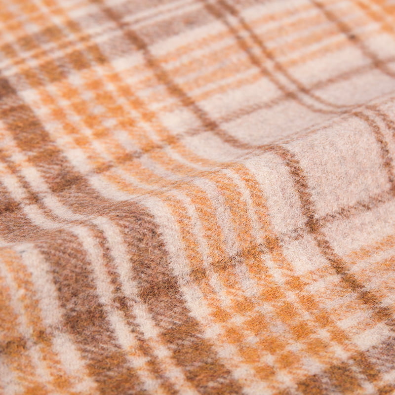 Tkanina polarowa o podwójnej powierzchni, w grubą pepitkę, w brązowo-żółtą kratę ZZH24017