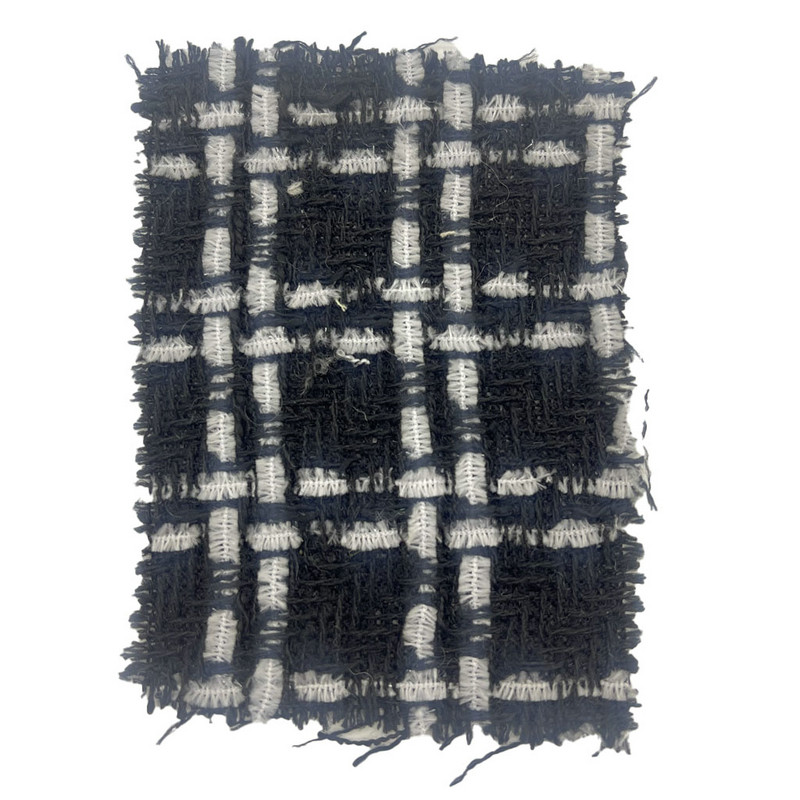 Ponadczasowe tkaniny tweedowe w czarną wełnianą kratę na odzież 23545